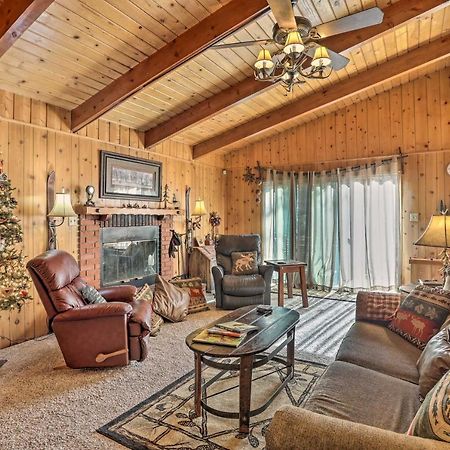 Вилла Chocolate Moose Cabin Short Walk To Slopes Биг Бэар Лейк Экстерьер фото