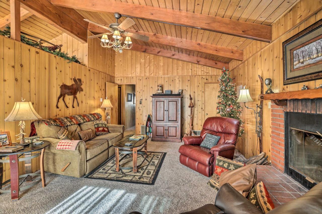 Вилла Chocolate Moose Cabin Short Walk To Slopes Биг Бэар Лейк Экстерьер фото